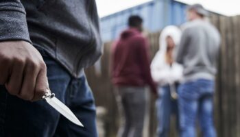 Nantes : un homme poignardé dans le dos, un suspect interpellé avec un couteau