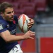 Rugby à 7 : Antoine Dupont et les Bleus font chuter les champions fidjiens et se hissent en finale à Madrid