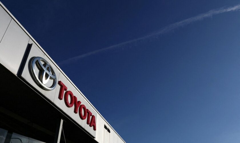 Toyota to recall 100,000 vehicles over risk of stalled engines