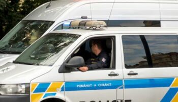 Tschechien: Mann zündete Feuerwerkskörper in der Vagina seiner Frau – 18 Jahre Haft