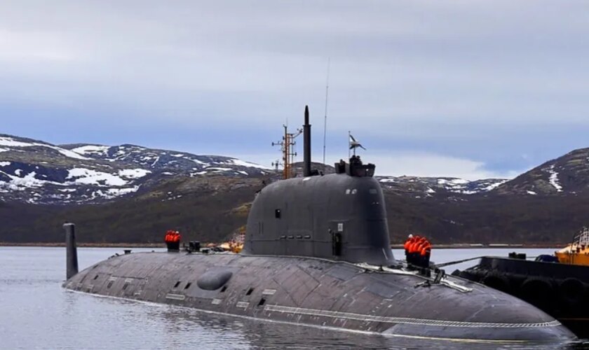 Un submarino nuclear y tres barcos rusos fondearán en La Habana la semana que viene