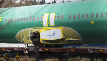 Boeing rachète un sous-traitant pour plusieurs milliards de dollars : un “revirement complet”