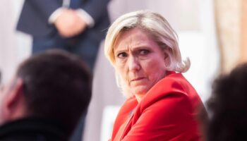 Frankreich-Wahl: Frankreich: Rechtsnationale sacken in Wahlumfragen weiter ab