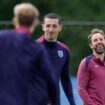 Soccer Football - Euro 2024 - England Training - Blankenhain, Germany - July 5, 2024 England manager Gareth Southgate and players during training REUTERS/John Sibley
