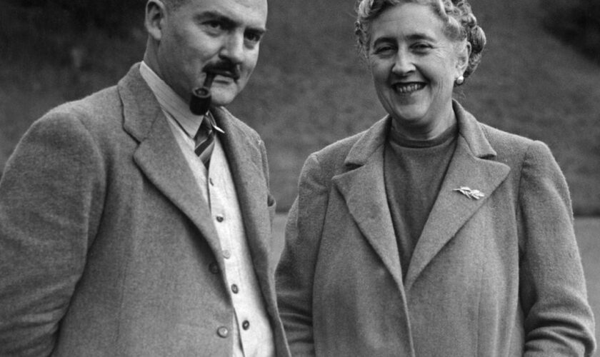 Agatha Christie : pourquoi la reine du crime reste indétrônable