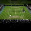 Wimbledon : Novak Djokovic s’amuse de la réaction des spectateurs pendant Angleterre-Suisse