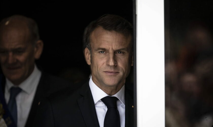 Futur gouvernement, en direct : les mots durs des ministres contre Macron
