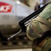 Im Bahnhof Gare d l'Est: Französischer Soldat mit Messer attackiert
