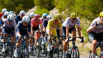 DIRECT. Tour de France 2024 : des attaques dans tous les sens ! La 17e étape en live
