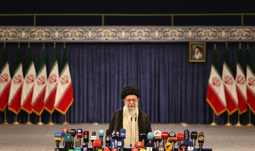 Paris 2024 : "Non, M. le président du CIO, la République islamique d’Iran n’est pas un Etat démocratique"