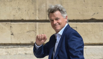 Fabien Roussel dénonce le « chaos » semé par Emmanuel Macron et prévient qu’il ne lui apportera « aucun soutien »