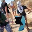 Cette vidéo montre-t-elle des Palestiniens frapper des Occidentaux venus les soutenir en Cisjordanie ?