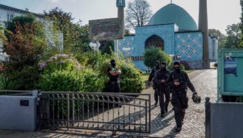 Islamisches Zentrum Hamburg: Iran bestellt deutschen Botschafter nach IZH-Verbot ein