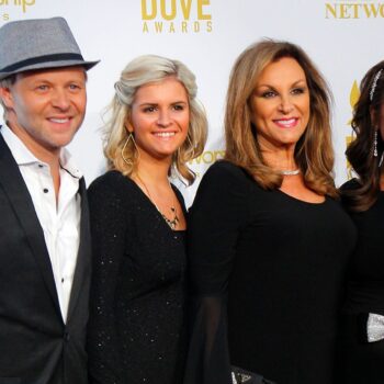 Amber Nelon, right, and the Nelon's attend the 46th Annual GMA Dove Awards at Lipscomb University on Tuesday, Oct. 13, 2015, in Nashville. (Photo by Wade Payne/Invision/AP)