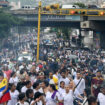 Des milliers de Vénézuéliens protestent contre la réélection de Nicolas Maduro