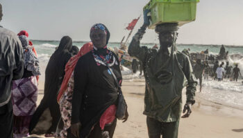 En Mauritanie, ces nomades du désert ont quitté l’élevage pour la pêche