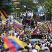 Venezuela : au moins 12 personnes tuées lors des manifestations contestant la réélection de Maduro