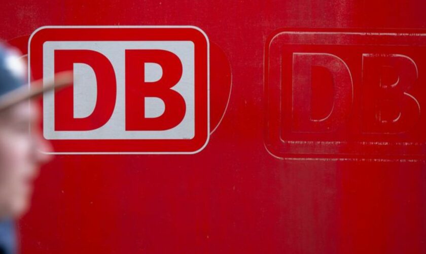 Bund und Deutsche Bahn sind sich beim Ausbau der trecke von Berlin nach Görlitz einig. Foto: Peter Kneffel/dpa
