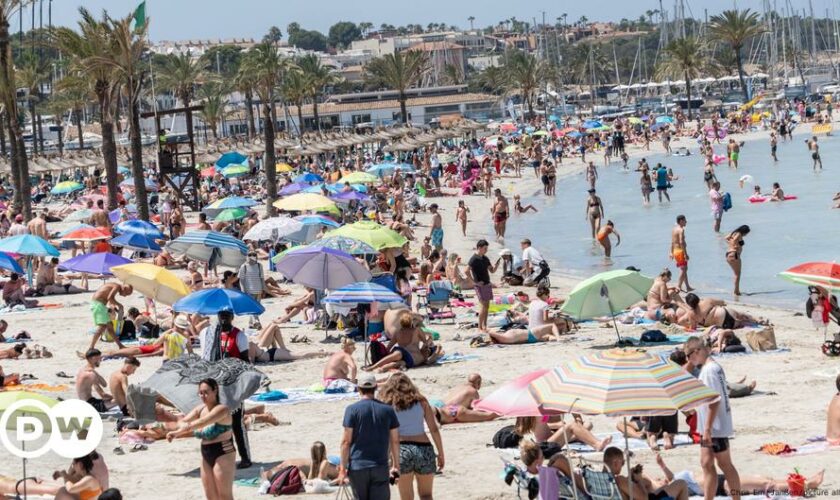 Barcelona to up tourist tax as Mallorca seeks visitor cap