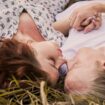 Beziehungstipps: Paartherapeutin erklärt: Woran man eine (un)glückliche Beziehung erkennt