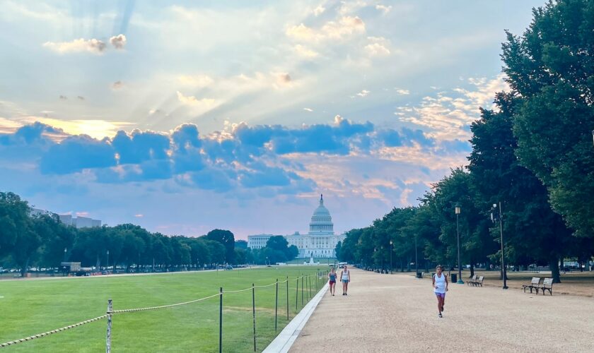 D.C.-area forecast: Historic heat wave culminates with storms later today