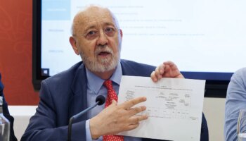 El CIS de Tezanos eleva de nuevo la previsión electoral del PSOE con 2,7 puntos sobre el PP, hunde a Sumar y catapulta a Alvise
