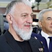 El 'guerrero' checheno que se resiste a que Rusia prohíba los velos islámicos