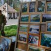 En Ukraine, la délicate cohabitation entre militaires et civils près du front
