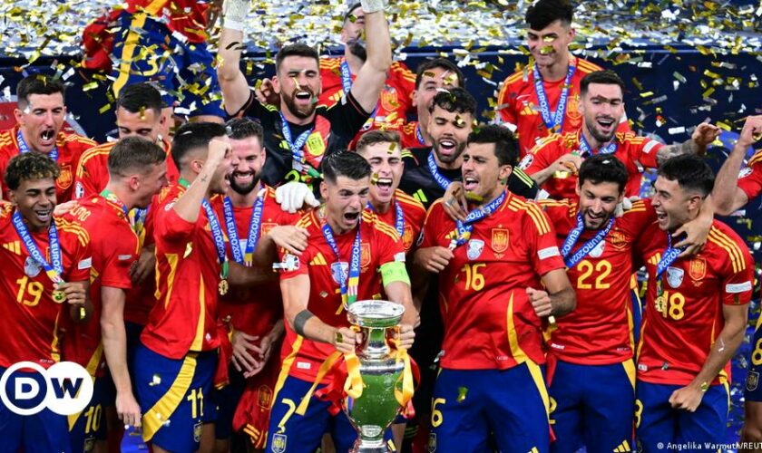 Euro 2024: Spain strike late, beating England 2-1 in final