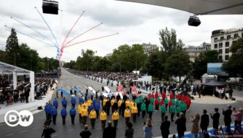 Frankreich feiert Nationalfeiertag mit weniger Tamtam
