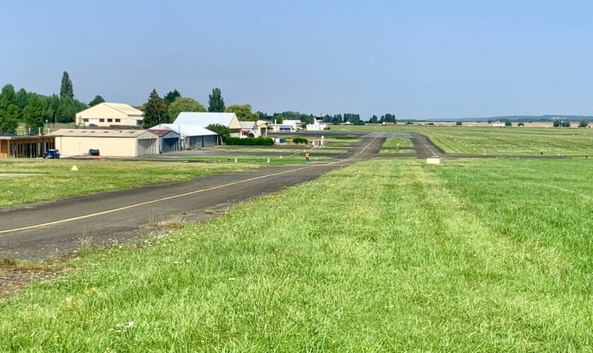 JO Paris 2024 : pour contourner les restrictions de vol, les aéroclubs yvelinois délocalisent leurs avions