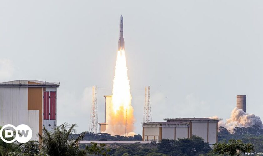 Jungfernflug mit Schönheitsfehlern: Rakete Ariane 6 hebt ab