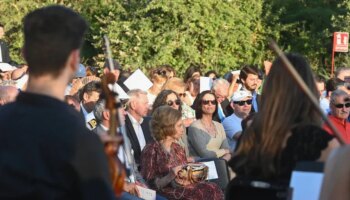 La Reina Sofía se suma a la celebración de las bodas de plata de la Fundación Atapuerca