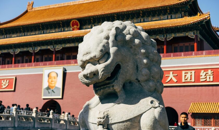 Le mystère du vol de deux statues de lions déroute toujours la police chinoise