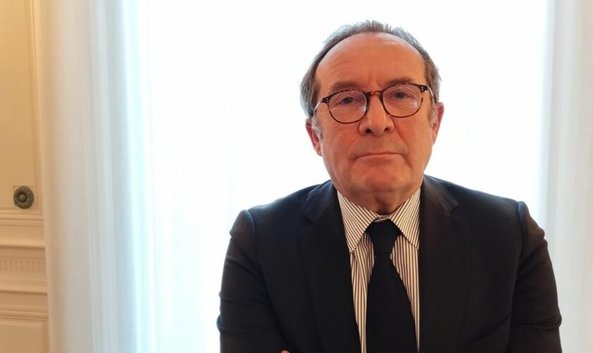 Législatives 2024 dans les Yvelines : poids lourd de la droite, Pierre Bédier soutient un NFP face au RN au second tour
