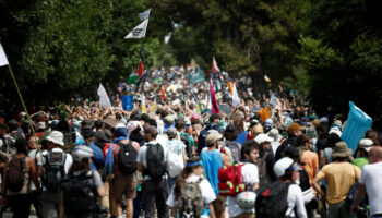 Manifestation anti-bassines : les organisateurs se disent « fiers » d’un rassemblement « massif »