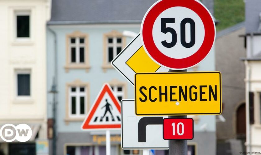 Quest for tighter borders, may threaten EU's Schengen idea