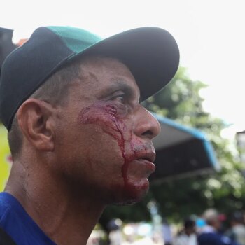 Rebelión en las calles de Venezuela por el fraude y represión chavista