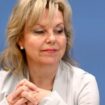 Sabine Döring klagt gegen das Bildungsministerium