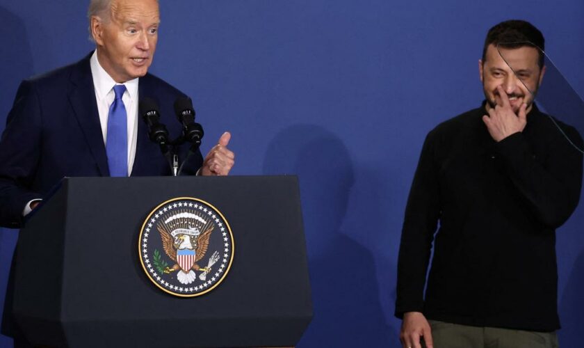 Sommet de l’Otan: gaffe monumentale de Biden, qui annonce le «président Poutine» au moment d'accueillir Zelensky