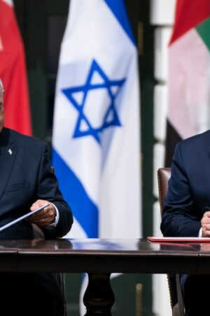 Trump, Netanyahu meet amid political and personal tension