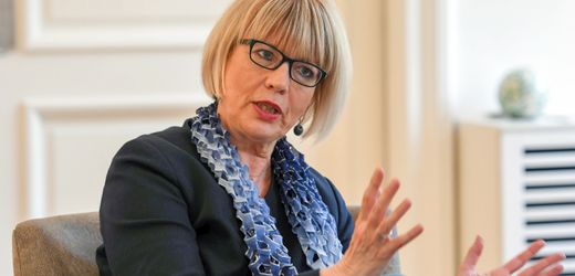 Uno-Vollversammlung: Deutsche Topdiplomatin Helga Schmid als Präsidentin im Gespräch