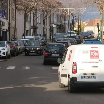 Yvelines : un adolescent de 16 ans survit à un tir de pistolet dans la tête à Mantes-la-Ville