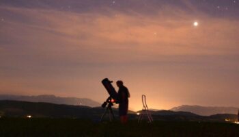 Tous astronomes !« Les gens sont curieux, attentifs. Il y a un effet d’émerveillement »