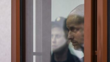 La Russie libère le journaliste américain Evan Gershkovich dans le cadre d’un échange de prisonniers avec l’Occident