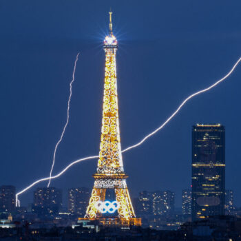 À Paris, un gros orage provoque des éclairs et pluies diluviennes ce jeudi soir