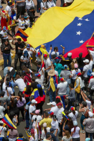 Au Venezuela, l’opposition appelle à la mobilisation, malgré la répression brutale