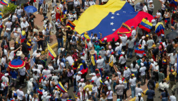 Au Venezuela, l’opposition appelle à la mobilisation, malgré la répression brutale