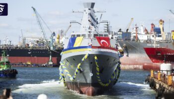USA und Russland: Ukrainisches Kriegsschiff in der Türkei zu Wasser gelassen