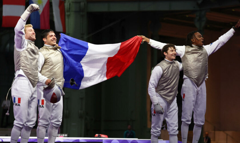 Escrime aux JO de Paris : l’équipe de France masculine en bronze au fleuret par équipes